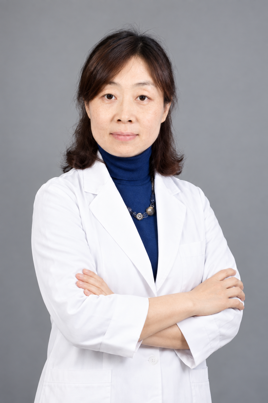 Pr Li (Gastro-entérologie) · Portrait retouché avec l’IA