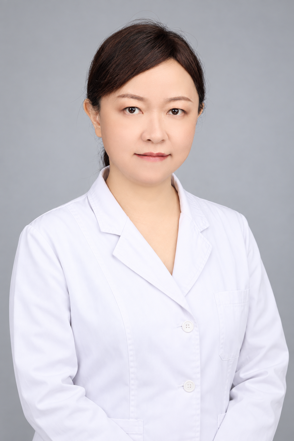 Prof. assoc. Zhang (Endocrinologie et métabolisme) · Portrait retouché avec l’IA
